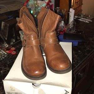 Women Aldo Boots